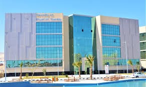 images جامعة ميريت تعلن عن سياسة المنح الدراسية لطلاب الثانوية العامة موقع في الجامعة