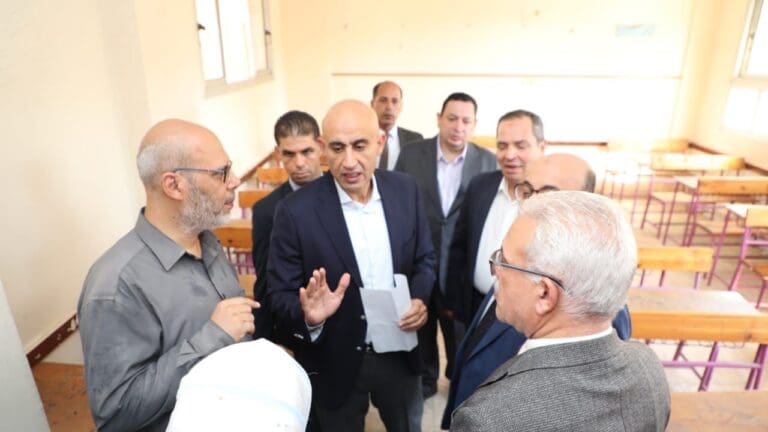 ثانوية عامة.. هل يتكرر سيناريو منح درجات لطلاب مادة الاستاتيكا كما حدث في الفيزياء؟ 12 02b2da05 4ff4 48e5 a89a 66ed8708ec53 ثانوية عامة.. هل يتكرر سيناريو منح درجات لطلاب مادة الاستاتيكا كما حدث في الفيزياء؟ موقع في الجامعة
