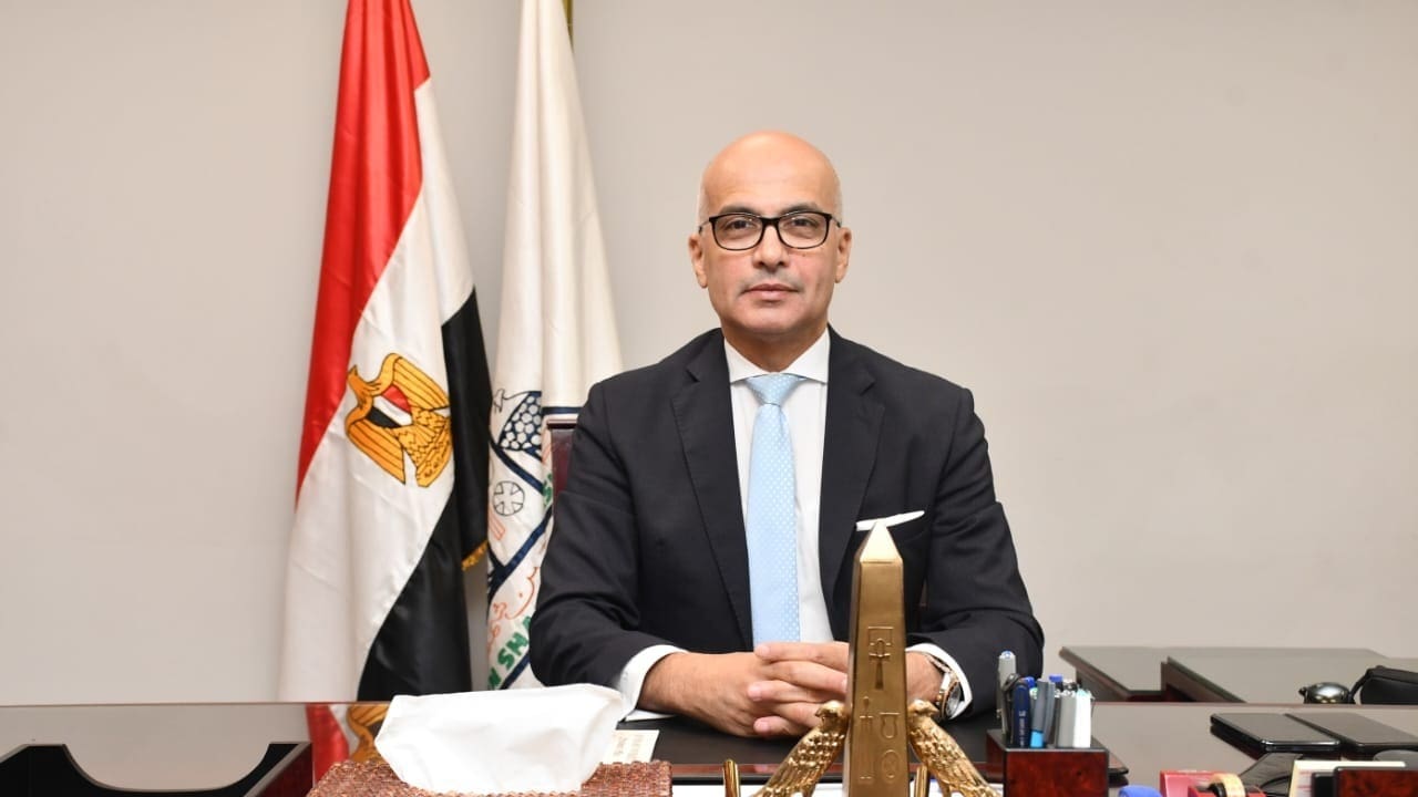 1000235214 إطلاق خط ساخن لتلقى شكاوى الطلاب ذوى الهمم بجامعة عين شمس موقع في الجامعة