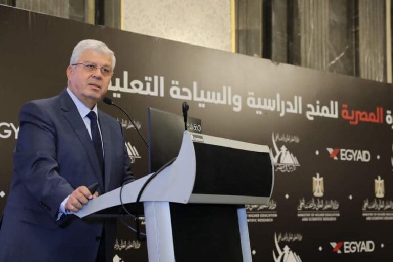 التعليم العالي تنشر دليل إرشادي كامل للطلاب حول اختبارات القدرات 8 موعد إعلان فتح باب تسجيل الرغبات بتنسيق الجامعات أمام طلاب الثانوية العامة