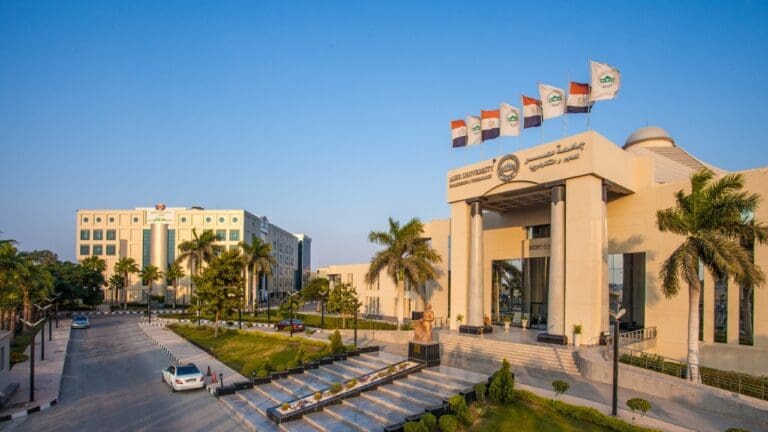 جامعة مصر للعلوم والتكنولوجيا تعلن حاجتها الى أعضاء هيئة تدريس.. تفاصيل 4 290456 جامعة مصر للعلوم والتكتولوجيا2 مسابقة تعيين 40 ألف معلم بالأزهر جامعة مصر للعلوم والتكنولوجيا تعلن حاجتها الى أعضاء هيئة تدريس.. تفاصيل موقع في الجامعة