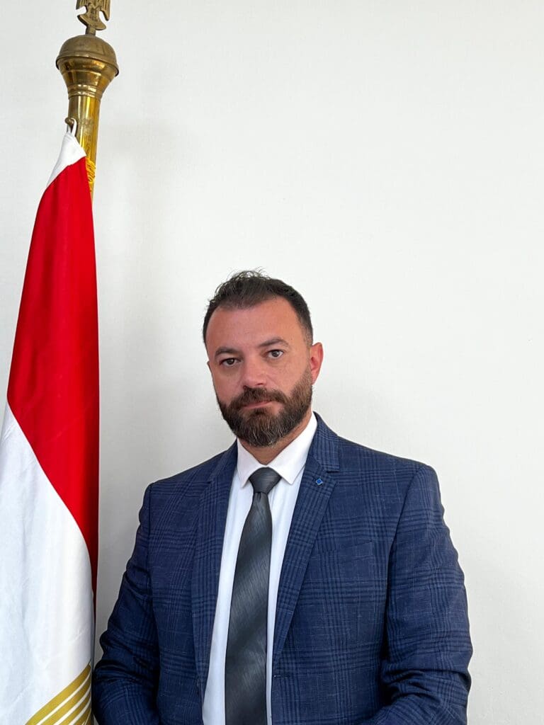 من هو هاني عياد المدير التنفيذي لصندوق رعاية المبتكرين والنوابغ؟ 2 الدتور هاني عباد المدير التنفيذي لصندوق رعاية المبتكرين