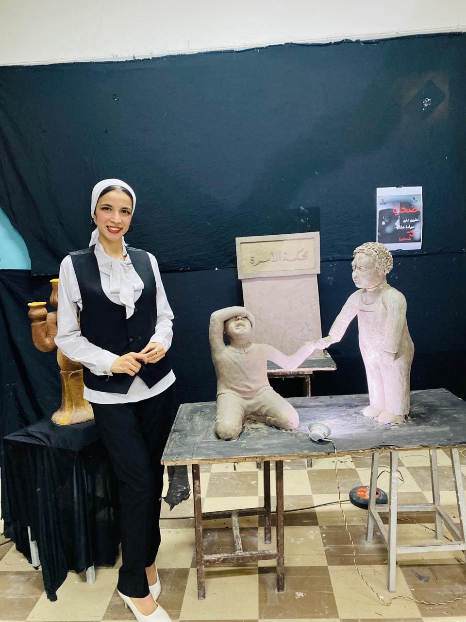 مشروع تخرج يجسد الواقع بالفن.. إبداعات طلاب "فنون جميلة المنيا" (صور) 1 a5ef9d0a fe3f 4e5c b305 3e9806a80f88 مشروع تخرج يجسد الواقع بالفن.. إبداعات طلاب "فنون جميلة المنيا" (صور) موقع في الجامعة