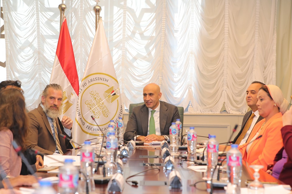 456232969 910534521104489 1572896518470012888 n وزير التعليم يفجر مفاجأة جديدة عن القرارات الثورية لتغير نظام الثانوية العامة وصفوف النقل موقع في الجامعة