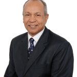 الأستاذ الدكتور السيد العربي