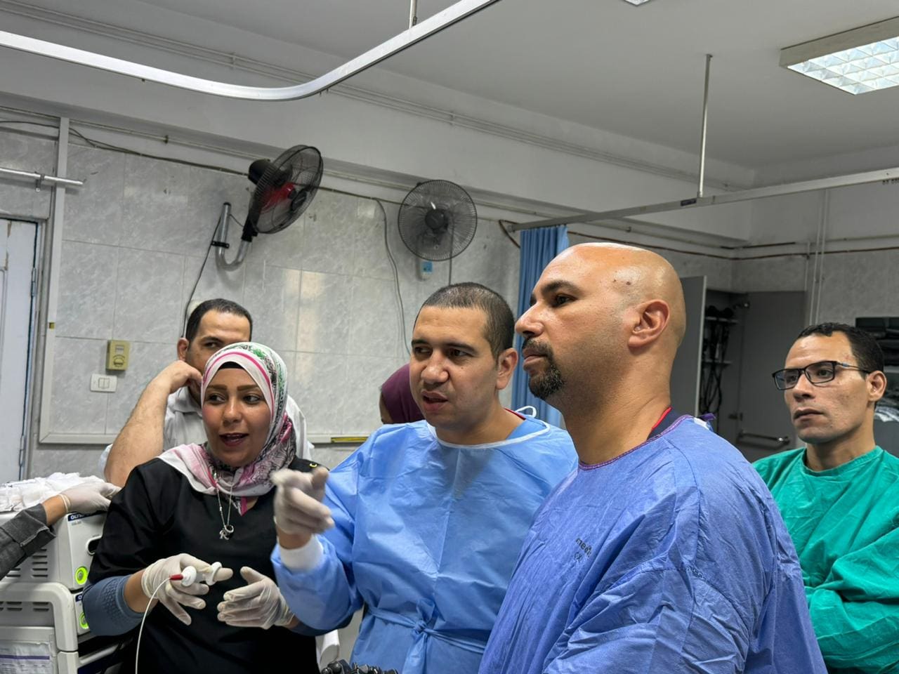 IMG 20240801 WA0047 طب الأزهر تنجح في استئصال ورم بالقولون بتقنية تشفية الأورام ESD دون الحاجة للجراحة موقع في الجامعة