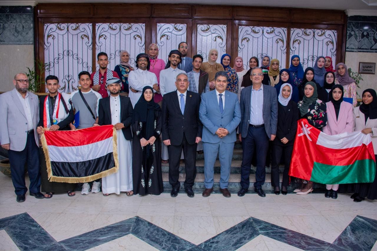 IMG 20240806 WA0197 ختام فاعليات برنامج التبادل الطلابي للجامعات العربية 2024  موقع في الجامعة