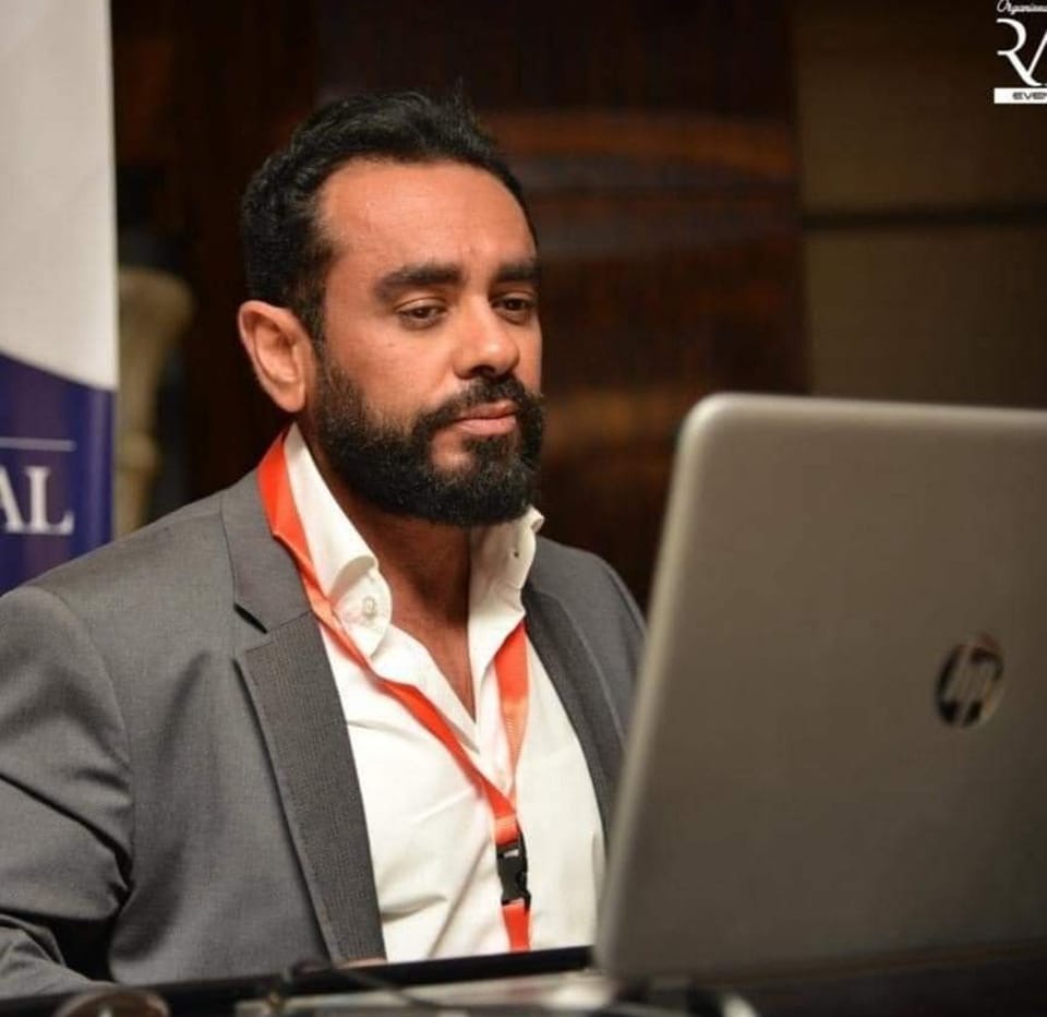 IMG 20240816 WA0108 وفاة الدكتور محمد فخري خطاب أستاذ طب وجراحة العيون بالقصر العيني موقع في الجامعة