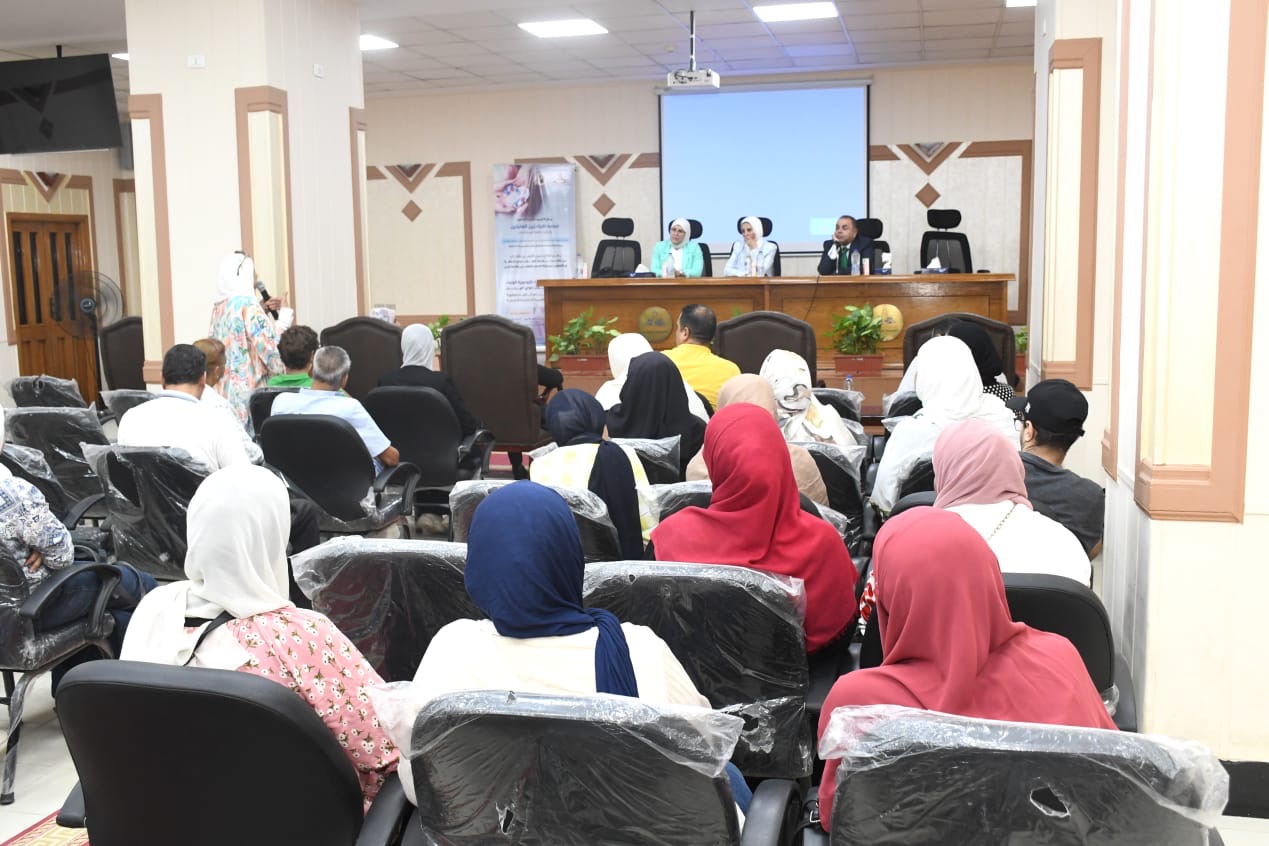لقاء تعريفي للطلاب الجدد بكلية الآثار جامعة عين شمس 1 0d906560 5a8f 4cc3 9ab2 f3a1aba5e3ae جامعة عين شمس لقاء تعريفي للطلاب الجدد بكلية الآثار جامعة عين شمس موقع في الجامعة