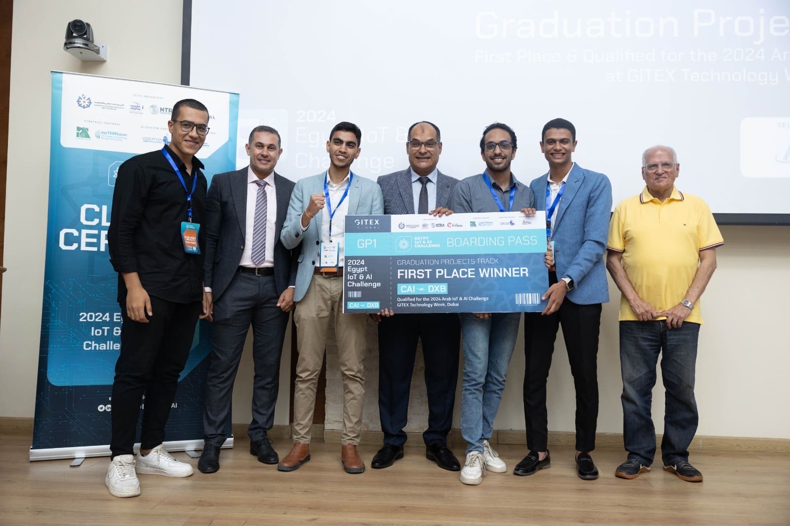 2490a3a6 0585 4e79 ae1c e9e27624b54e جامعة القاهرة 148 فريق شارك في "تحدي مصر لإنترنت الأشياء والذكاء الاصطناعي" موقع في الجامعة