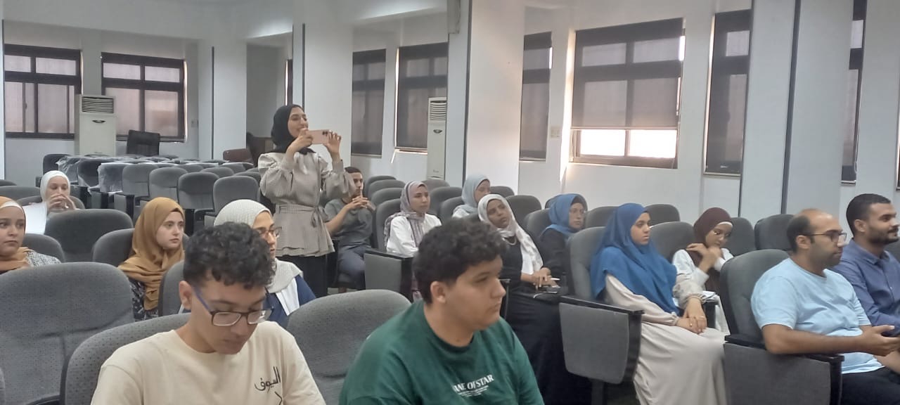 ندوة توعوية حول "الإستخدام الرشيد للأدوية" بجامعة قناة السويس 1 4e863f86 9afb 4fad be80 f0fc1fa97c84 ندوة توعوية حول "الإستخدام الرشيد للأدوية" بجامعة قناة السويس موقع في الجامعة
