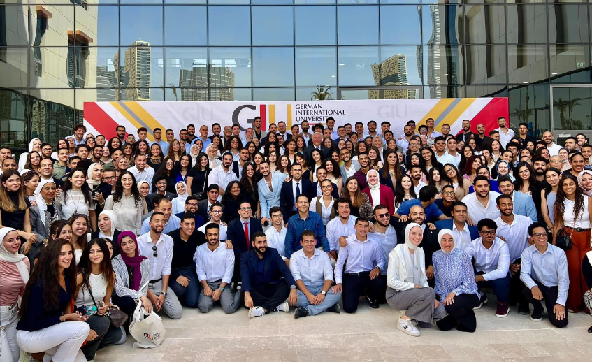 56987 جامعة رشيد نشرة أخبار " في الجامعة اليوم".. افتتاح مقر الجامعة الألمانية في العاصمة الإدارية بحضور الرئيس الألماني.. تخرج أول دفعة من الجامعات الأهلية.. ورسائل قوية من وزير التعليم موقع في الجامعة