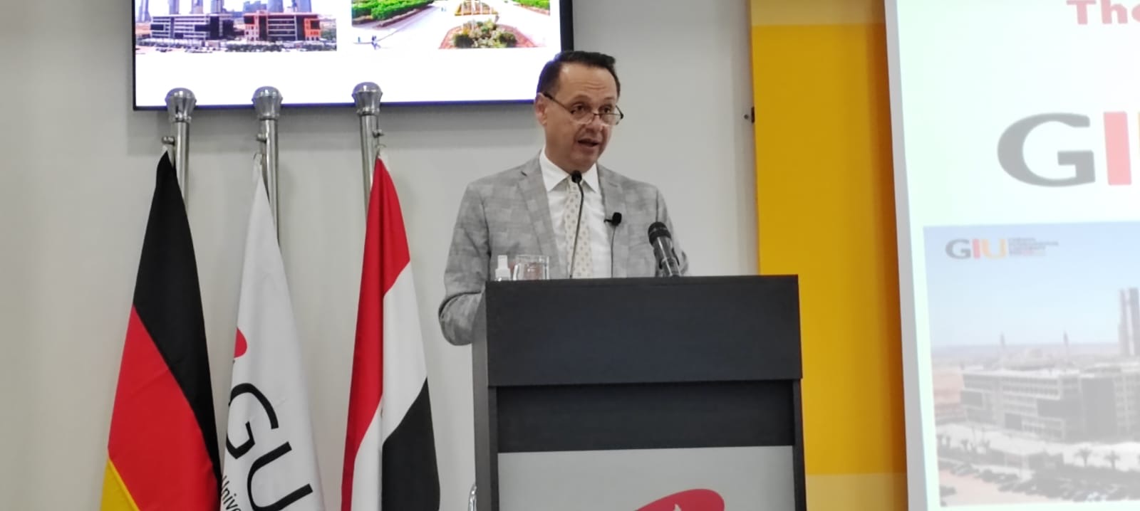 852b6828 19b4 43cc ad8f 0aaffb04d0ac الدكتور أشرف منصور: الجامعة الألمانية بالقاهرة تعد أكبر جامعة المانية عابرة للحدود موقع في الجامعة