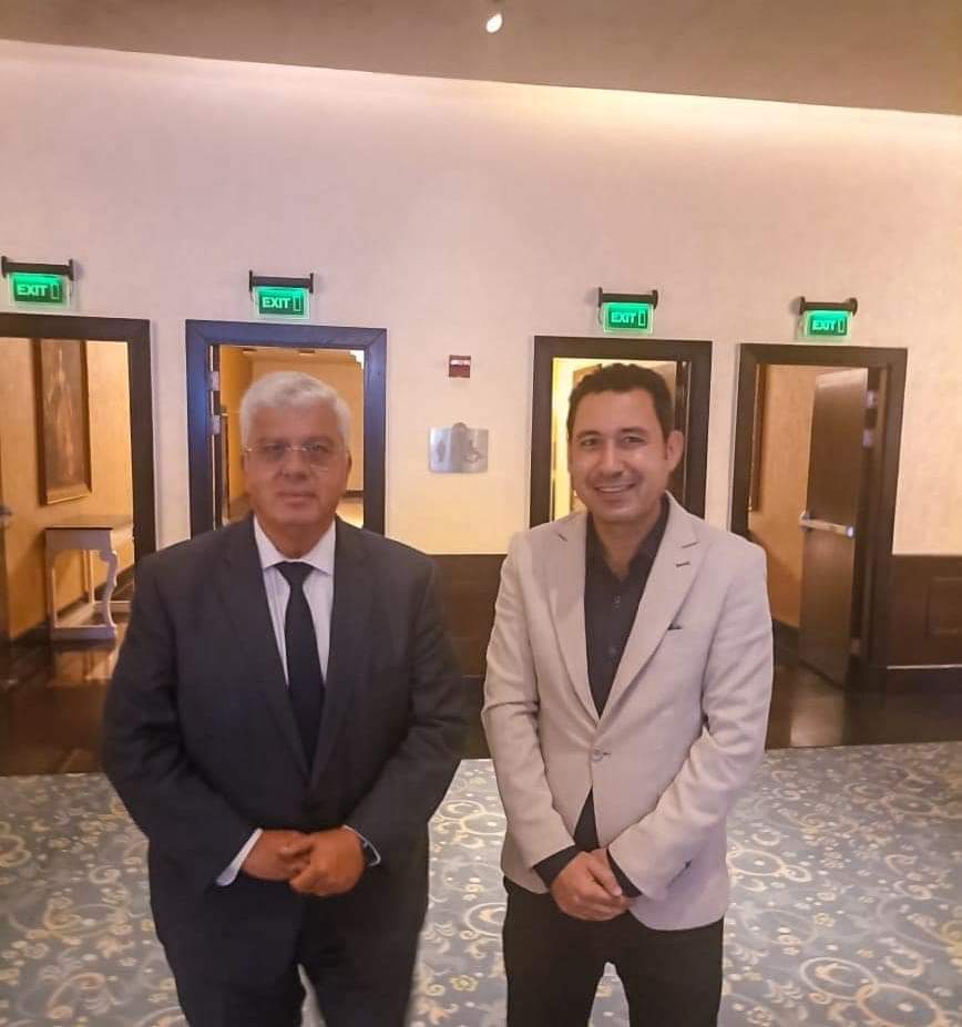 FB IMG 1727435201948 وزير التعليم العالي عميد حاسبات الأقصر يشارك "التعليم العالي" إطلاق شراكة جديدة مع القطاع الخاص بتدشين "نكست إيرا للتعليم" موقع في الجامعة