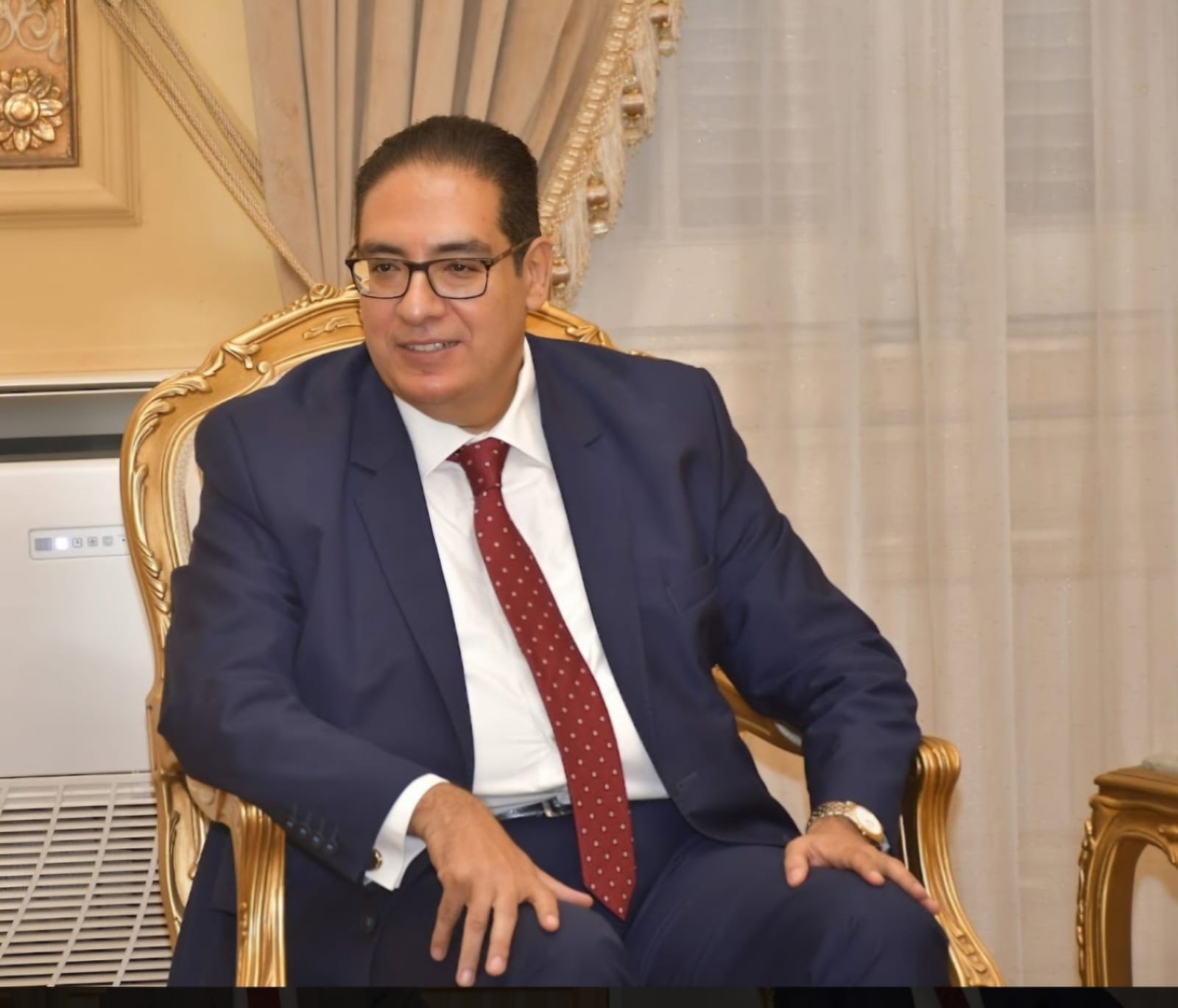 IMG 20240909 WA0000 بدء فعاليات بدء فعاليات دورة تدريبية مكثفة بجامعة القاهرة للأئمة والواعظات بوزارة الأوقاف موقع في الجامعة