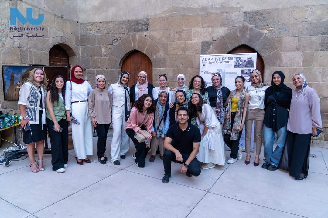 IMG 20240922 WA0060 جامعة النيل جامعة النيل تشارك بطلابها في إعادة الاستخدام الوظيفي لـ "بيت الرزاز" موقع في الجامعة