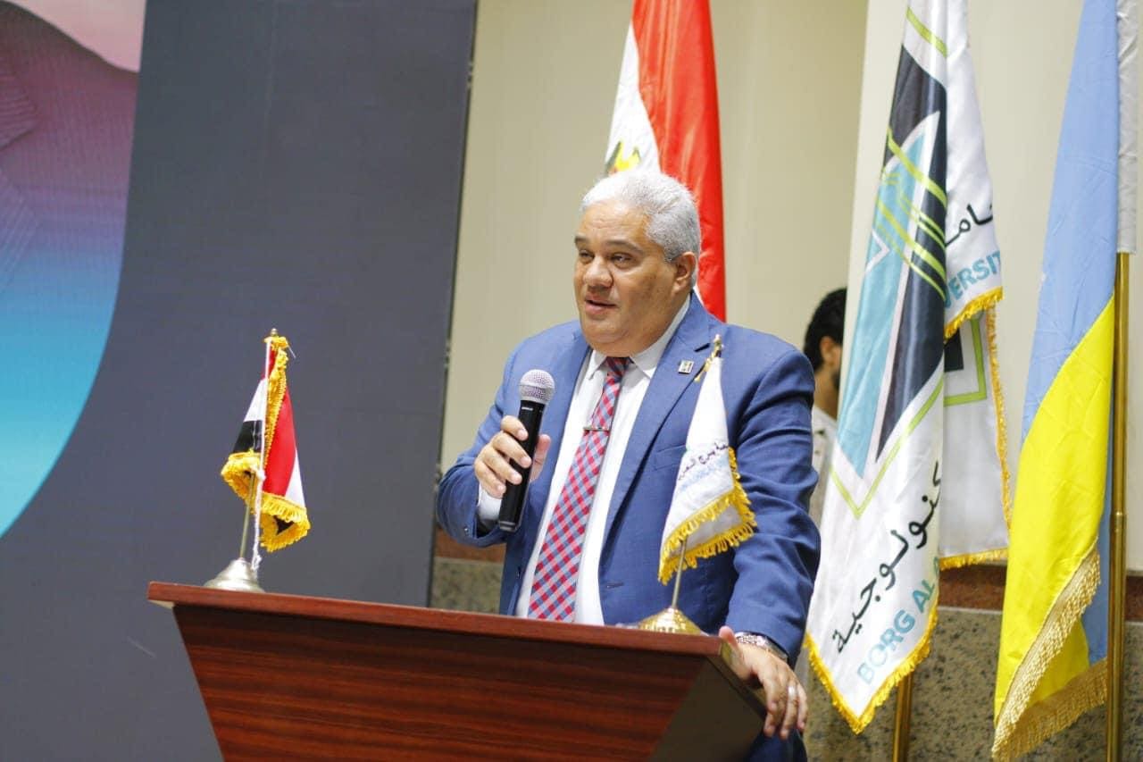 IMG 1827 بنها برج العرب التكنولوجية تعلن فتح التقديم للالتحاق ببرنامج ادارة المعلوماتية الصحية موقع في الجامعة