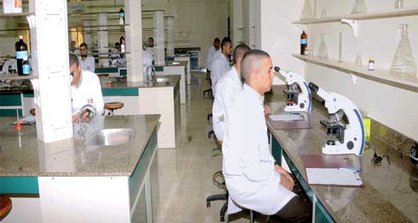 مسئول بالأعلى للجامعات يكشف حقيقة صادمة: نسبة النجاح بكليات الطب لا تتخطى 30% 1 الطب الطب مسئول بالأعلى للجامعات يكشف حقيقة صادمة: نسبة النجاح بكليات الطب لا تتخطى 30% موقع في الجامعة