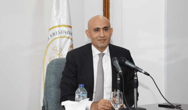 التعلم تغلق مهلة تحديث بيانات طلاب الأول والثاني الثانوي 10 وزير التربية والتعليم التنمر التعلم تغلق مهلة تحديث بيانات طلاب الأول والثاني الثانوي موقع في الجامعة