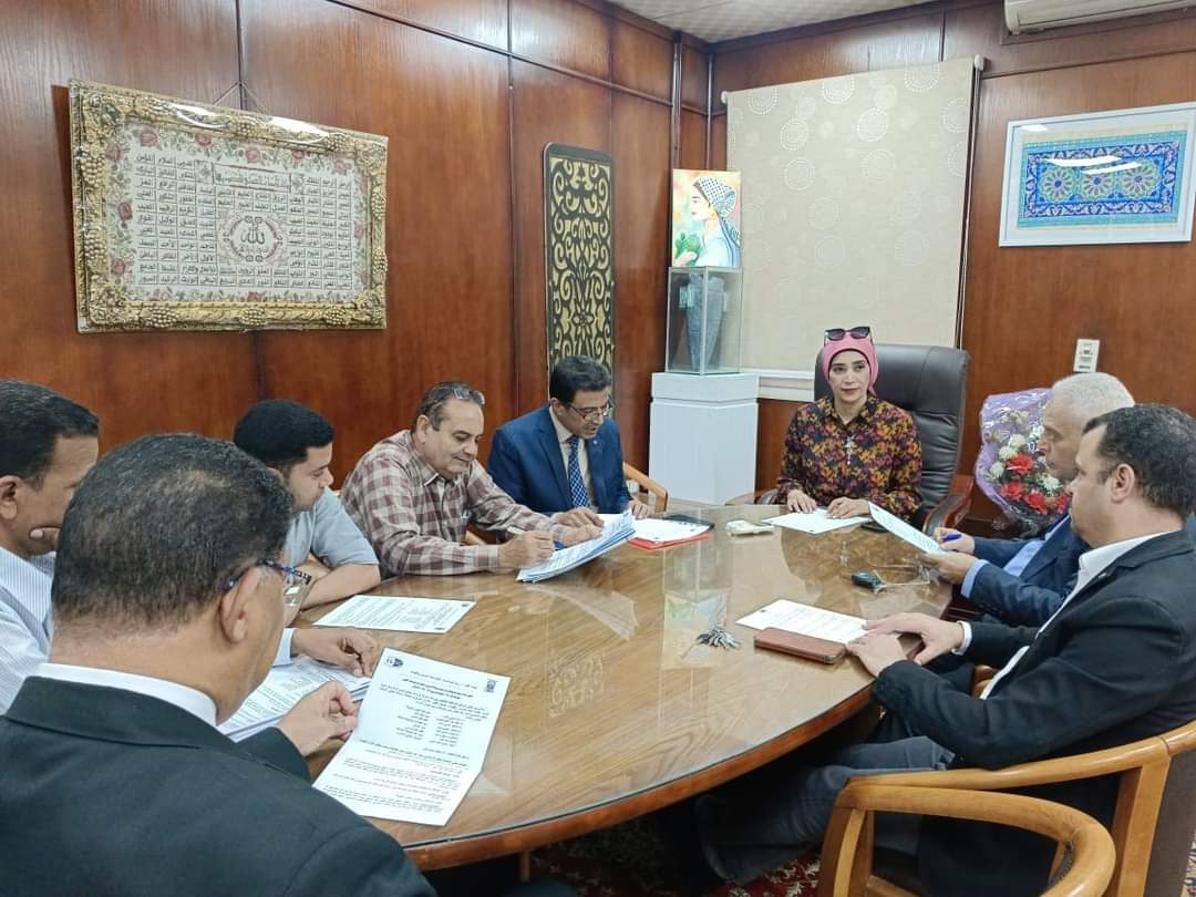 1000312199 جامعة مجلس مركز تنمية قدرات أعضاء هيئة التدريس بجامعة الأقصر يعتمد برامج جديدة موقع في الجامعة