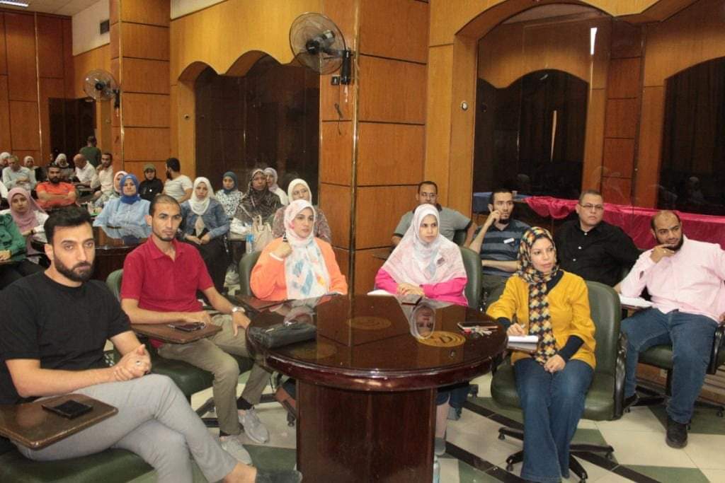 1000313115 جامعة قناة السويس مركز ضمان الجودة والتأهيل للاعتماد بجامعة أسيوط يعقد دورة تدريبية حول "التحول الرقمي" موقع في الجامعة