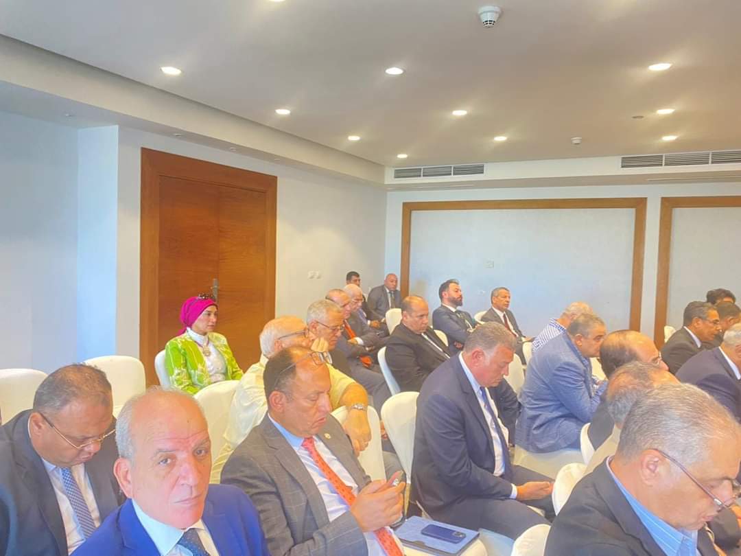 القائم بأعمال رئيس جامعة الأقصر تشارك بورشة عمل "الاستثمار في التعليم العالي والبحث العلمي" 1 1000314994 الأقصر القائم بأعمال رئيس جامعة الأقصر تشارك بورشة عمل "الاستثمار في التعليم العالي والبحث العلمي" موقع في الجامعة