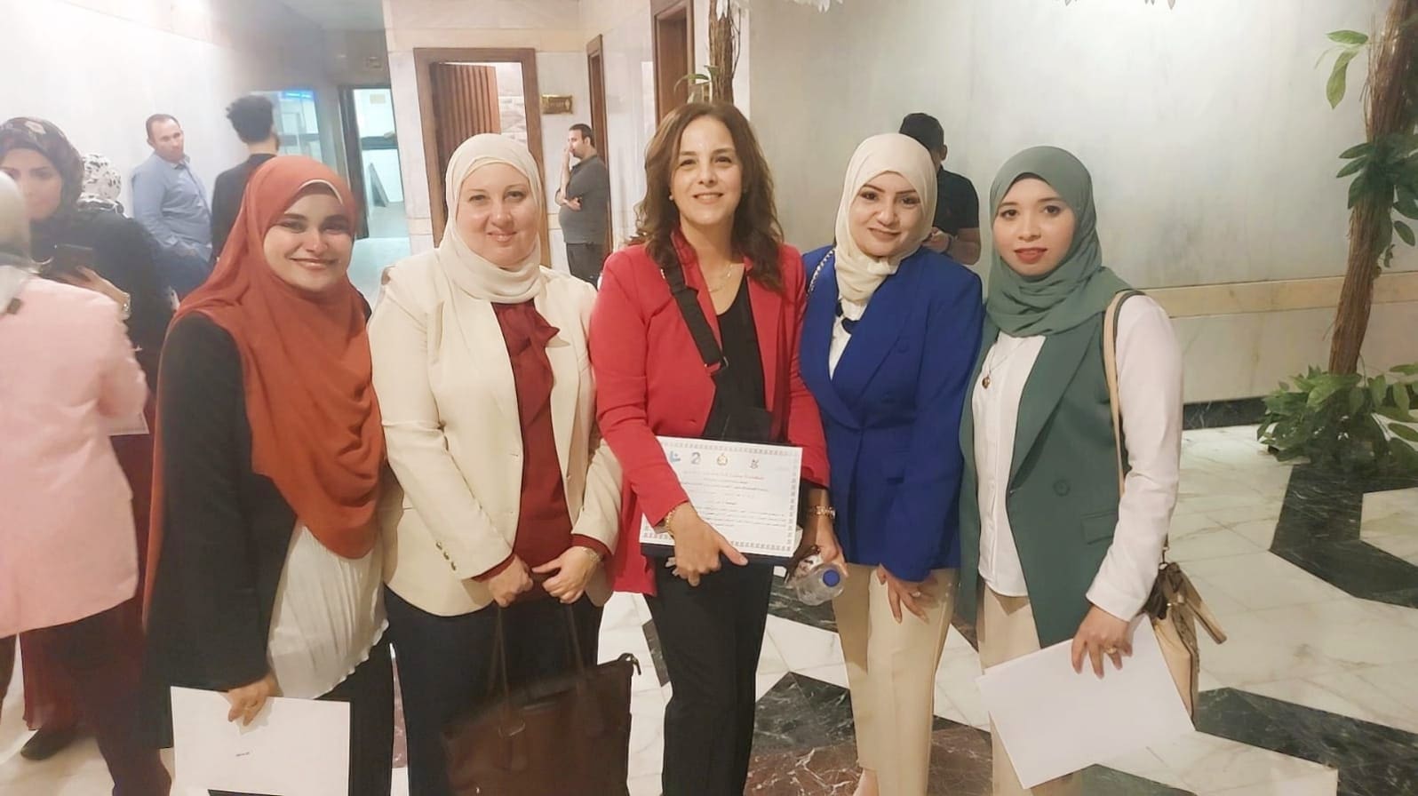 1000315918 إعلام مجلة "دشمة" تفوز بالمركز الثالث للأعمال الصحفية بمسابقة وزارة الشباب والرياضة "العهد" موقع في الجامعة