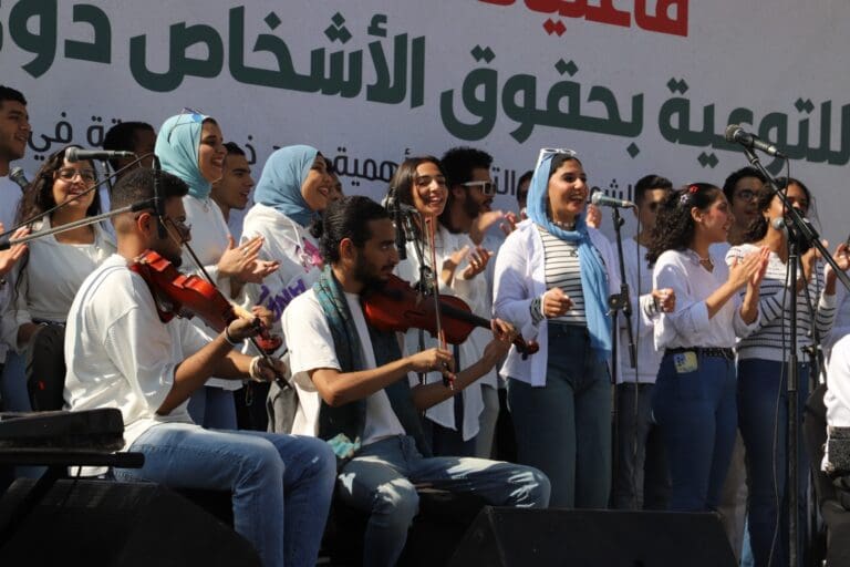 انطلاق أسبوع دمج ذوي الإعاقة في جامعة عين شمس 3 1000316807 بصيرة انطلاق أسبوع دمج ذوي الإعاقة في جامعة عين شمس موقع في الجامعة