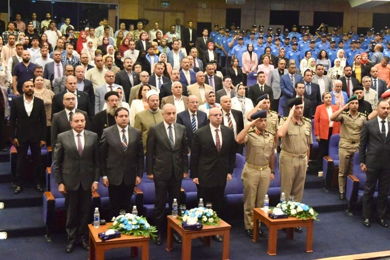 145 3 Cic رئيس جامعة بني سويف يشهد فعاليات الندوة التثقيفية للقوات المسلحة ذكرى انتصارات أكتوبر موقع في الجامعة