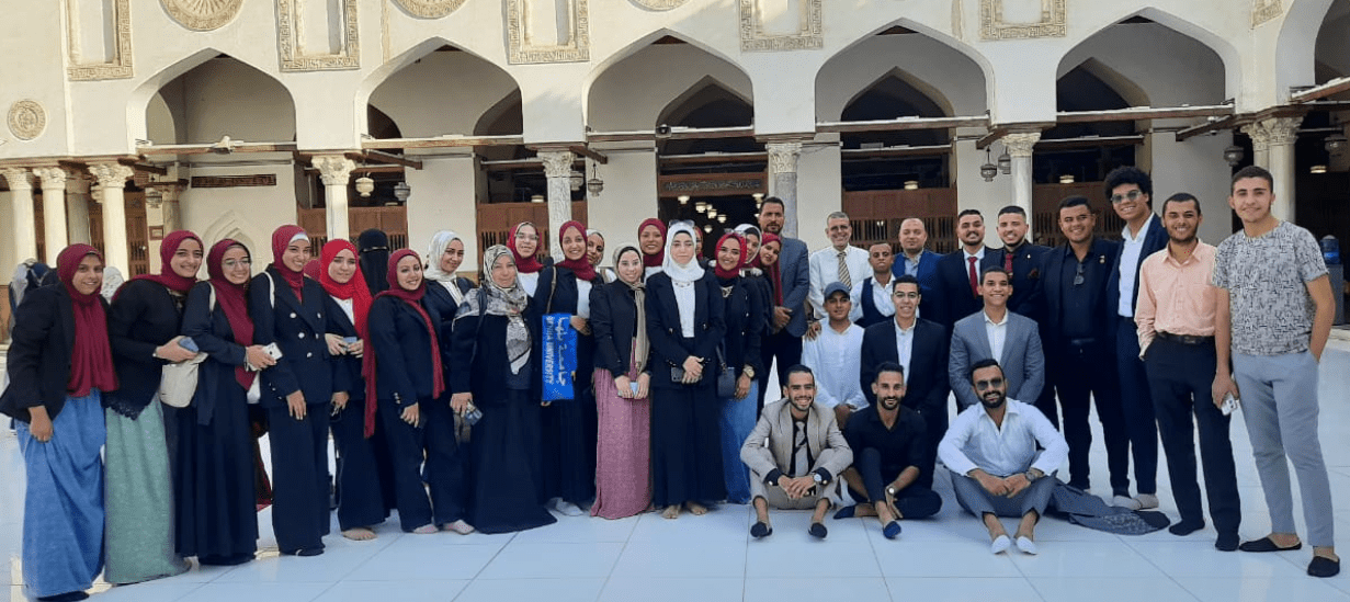 222 جامعة المنوفية الأهلية تعزيزا للوعي الديني والثقافي .. الجامع الأزهر يستقبل وفودا طلابية من وزارة الشباب والرياضة موقع في الجامعة