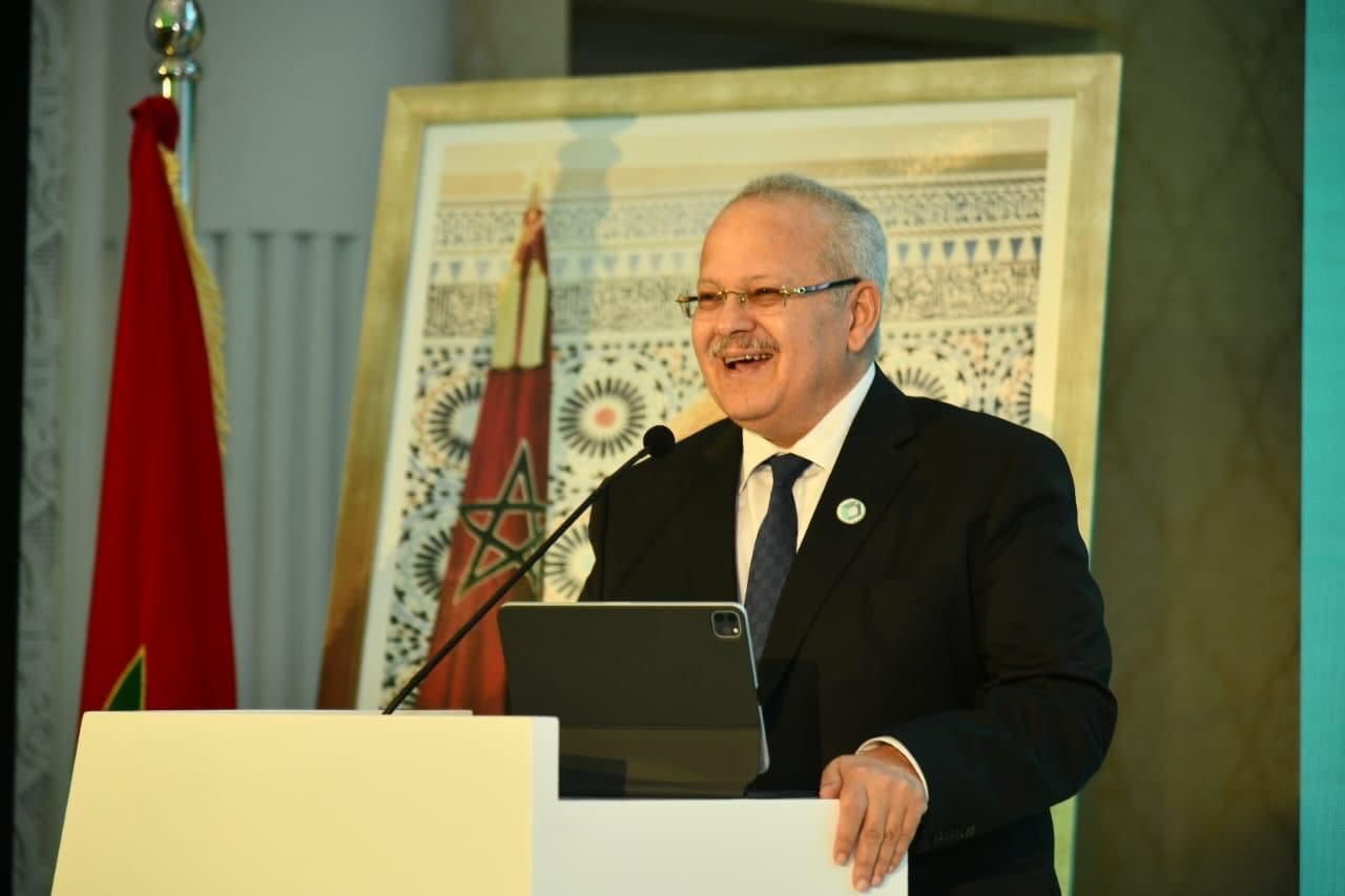 5c1061ce 97ff 403f b161 89fcce45f61e جامعة القاهرة الخشت يشارك في مؤتمر "الإيمان في عالم متغير" بالمغرب ويطرح رؤى جديدة حول العلاقة بين الإيمان والتكنولوجيا موقع في الجامعة