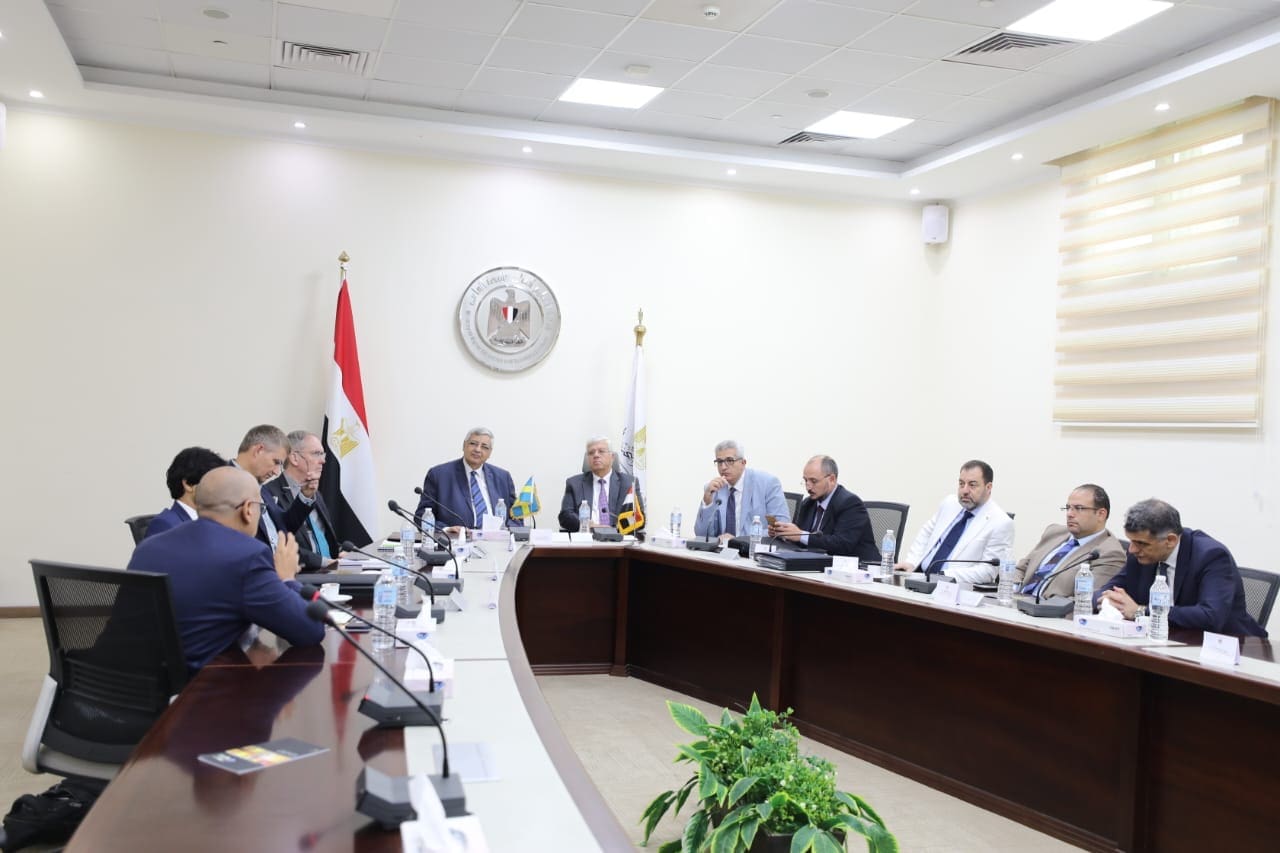 9257d36c ddfb 4d21 823e 53b5c2a562ff جامعة قناة السويس لقاء مصري سويدي بوزارة التعليم العالي والبحث العلمي لبحث التعاون المشترك موقع في الجامعة