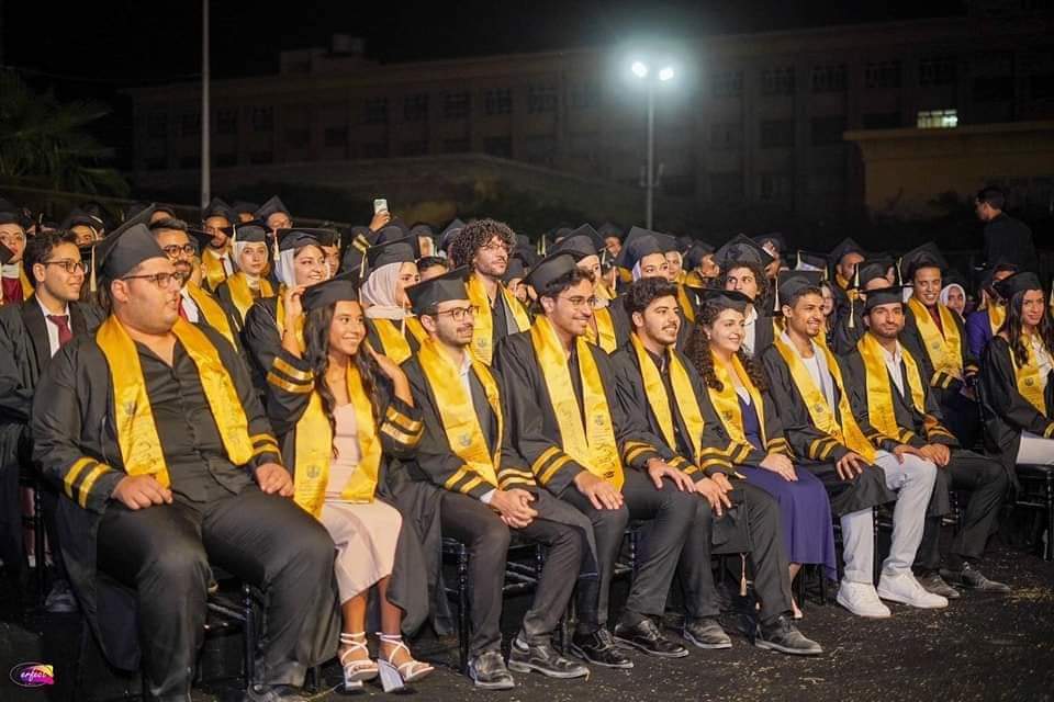 FB IMG 1728238393044 عين شمس كلية الحاسبات جامعة الإسكندرية تحتفل بتخريج دفعتى ٢٠٢٣/٢٠٢٢ و ٢٠٢٤/٢٠٢٣ موقع في الجامعة