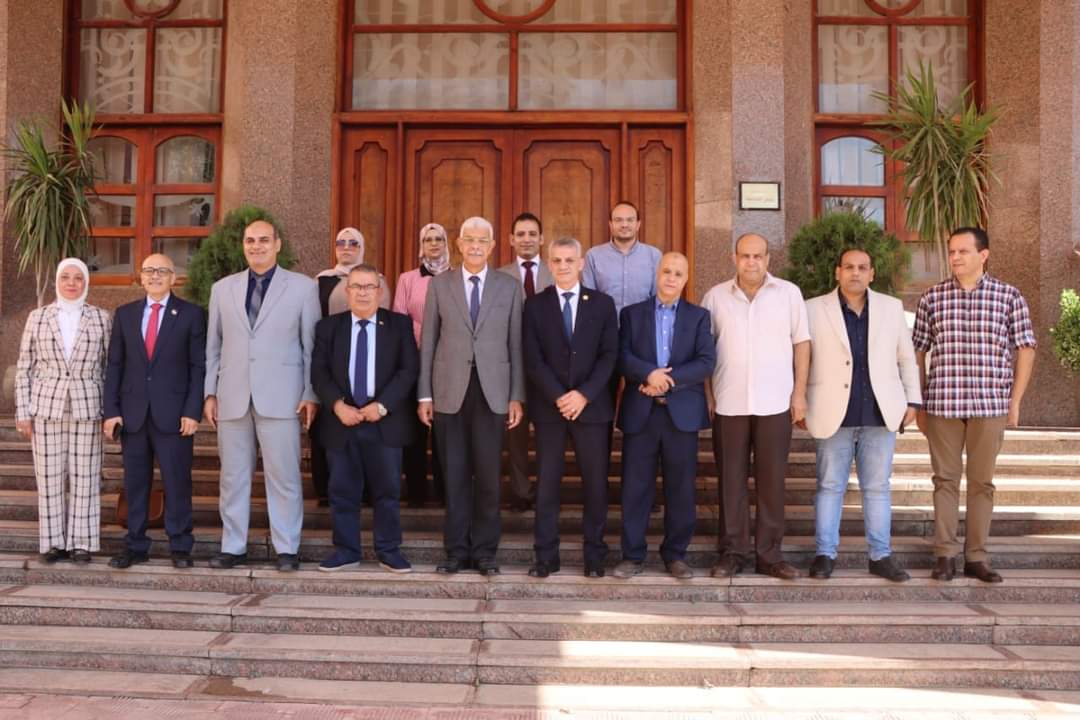 FB IMG 1728396635166 النيابة الإدارية خطة تطوير نادي أعضاء هيئة التدريس بجامعة المنوفية موقع في الجامعة