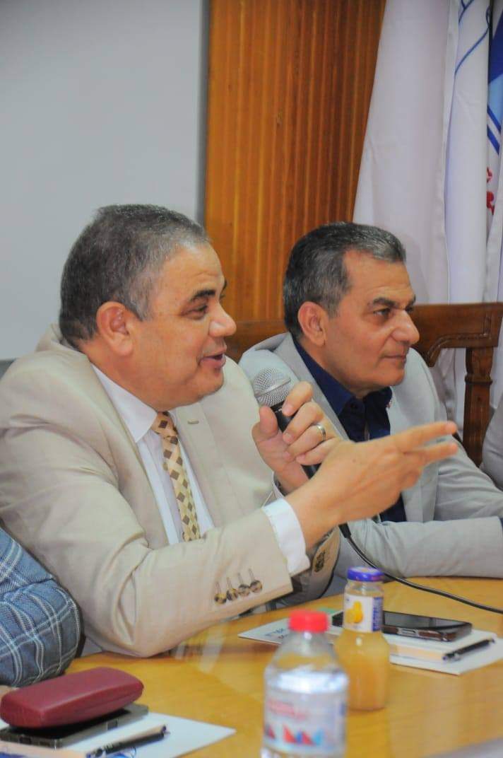 FB IMG 1729435623241 حلوان جامعة كفر الشيخ تشارك فى البرنامج الطلابي قادة الجامعات.. والدسوقي: لبناء وعي الشباب موقع في الجامعة
