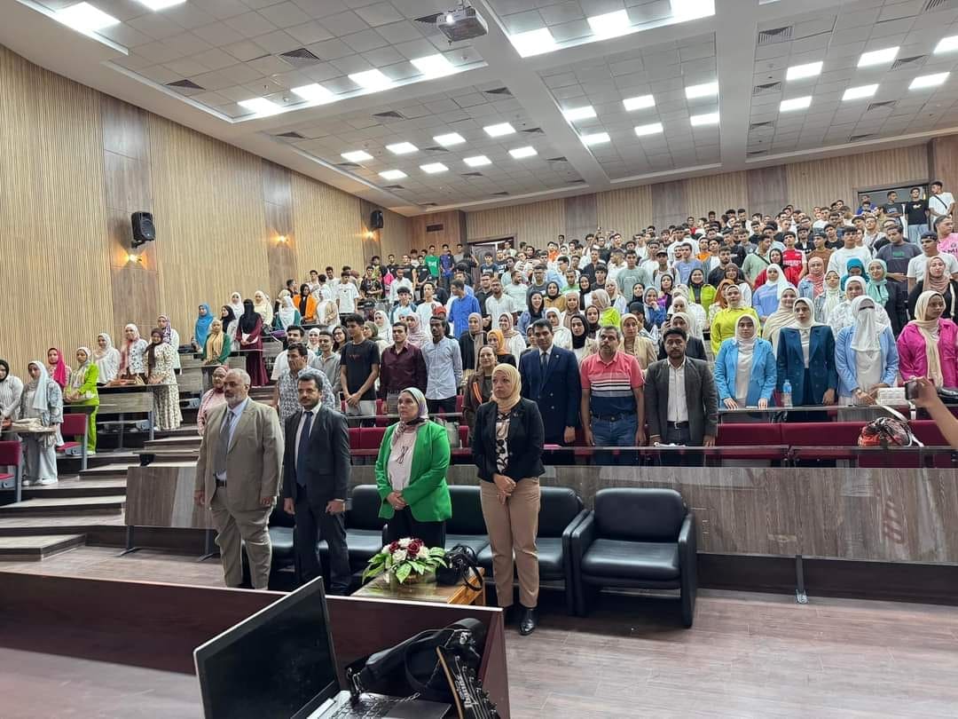IMG 20241003 WA0061 جامعة الأمين العام لصندوق تطوير التعليم يهنئ الرئيس السيسي بذكري السادس من أكتوبر موقع في الجامعة