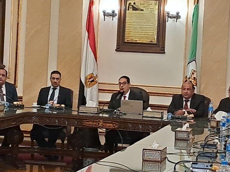 رئيس جامعة القاهرة: الفترة المقبلة تتضمن تعزيز التنافسية العالمية للجامعة لمواكبة متغيرات المستقبل 5 1 بنها رئيس جامعة القاهرة: الفترة المقبلة تتضمن تعزيز التنافسية العالمية للجامعة لمواكبة متغيرات المستقبل موقع في الجامعة