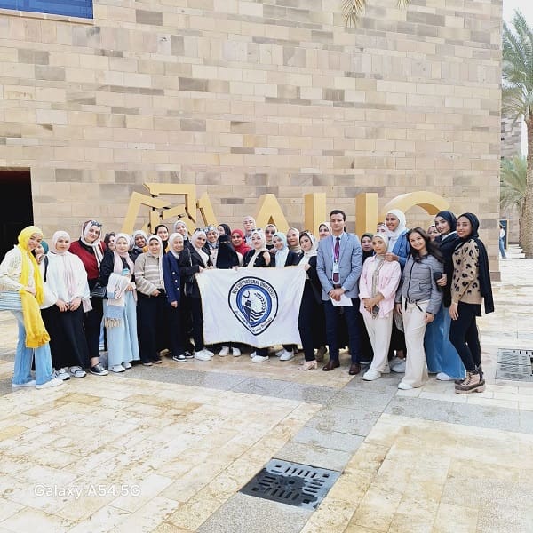 طلاب برنامج علم النفس الاكلينيكي "جامعة بني سويف الأهلية" يشاركون في مؤتمر الفحص المعرفي بالجامعة الأمريكية بالقاهرة 1 14526 1 طلاب طلاب برنامج علم النفس الاكلينيكي "جامعة بني سويف الأهلية" يشاركون في مؤتمر الفحص المعرفي بالجامعة الأمريكية بالقاهرة موقع في الجامعة