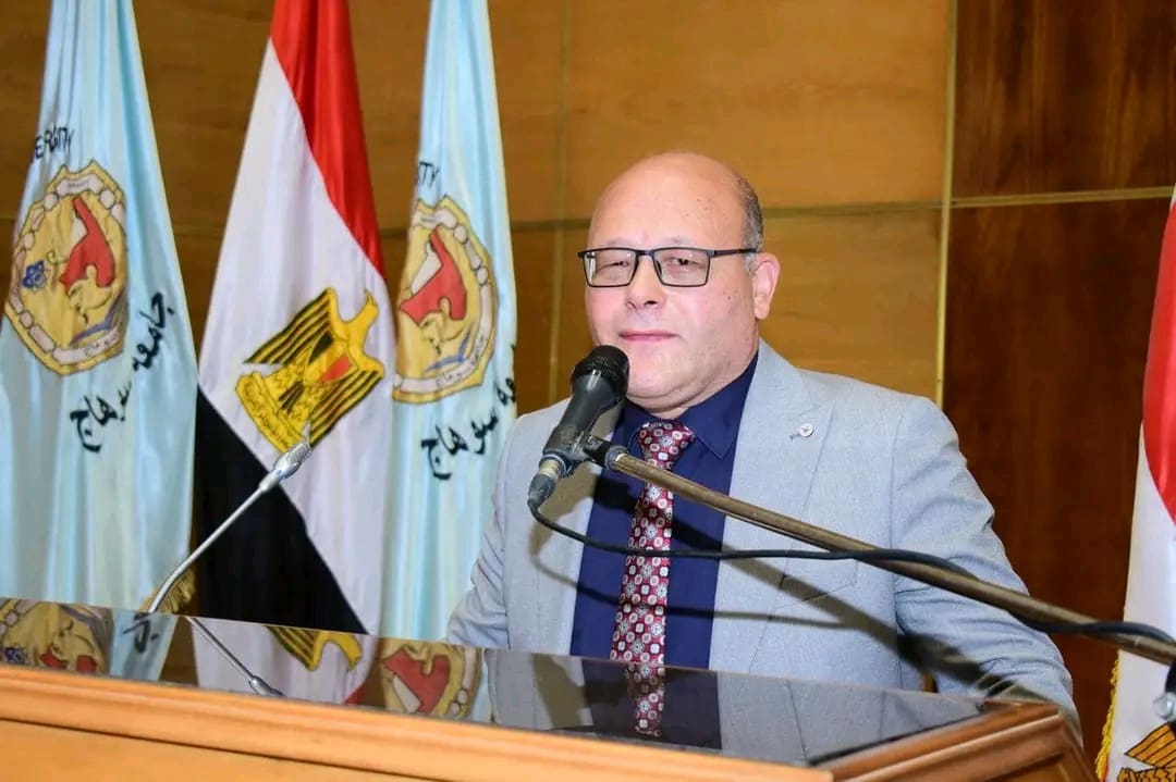 جامعة سوهاج تدعم 355 طالب وطالبة من ذوي بمليون و 50 ألف جنيه 1 جامعة سوهاج تدعم 355 طالب وطالبة من ذوي بمليون و 50 ألف جنيه