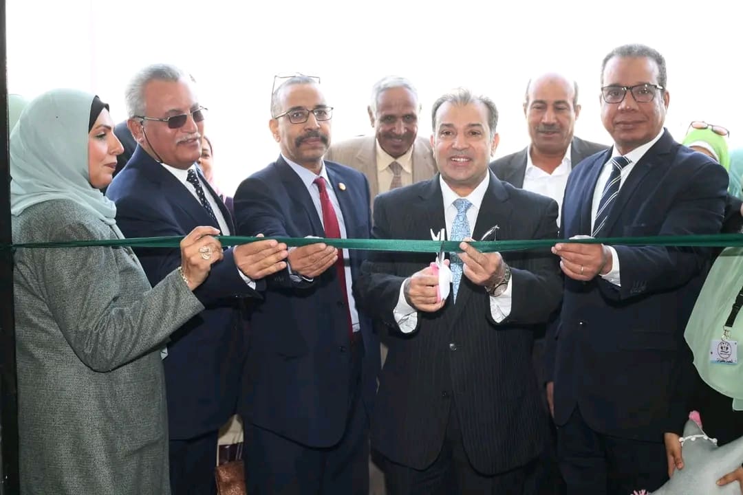 1732176217076 الأكاديمية للاهتمام بالأطفال وذوي الهمم.. رئيس جامعة جنوب الوادي يشهد احتفالية اليوم العالمي للطفولة موقع في الجامعة