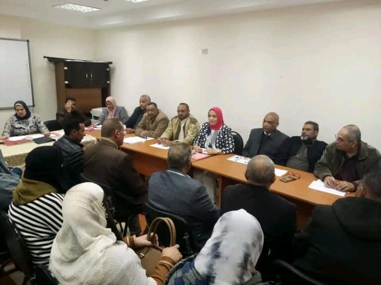 لشغل منصب مدير ووكيل.. وكيل تعليم مطروح تترأس أعمال لجنة المقابلات الشخصية للمتقدمين 6 1732458062190 السلام لشغل منصب مدير ووكيل.. وكيل تعليم مطروح تترأس أعمال لجنة المقابلات الشخصية للمتقدمين موقع في الجامعة