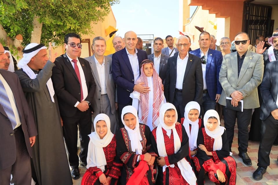 خلال زيارته لمدارس شمال سيناء .. وزير التعليم يطمئن على مستوى الطلاب في القراءة والكتابة - صور 1 22 وزير التعليم خلال زيارته لمدارس شمال سيناء .. وزير التعليم يطمئن على مستوى الطلاب في القراءة والكتابة - صور موقع في الجامعة