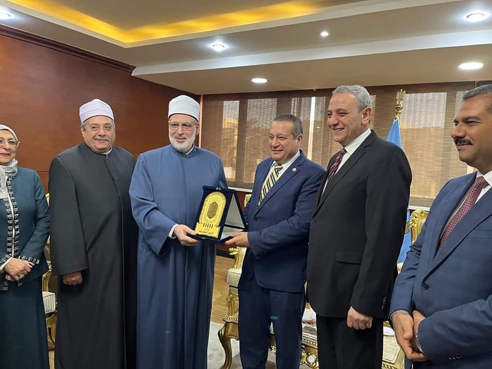 468231408 1000401572129475 5622760149153878147 n الغربية رئيس هيئة جودة التعليم و وكيل الأزهر في زيارة لمحافظة الغربية لنشر ثقافة الجودة بين مؤسسات التعليم موقع في الجامعة