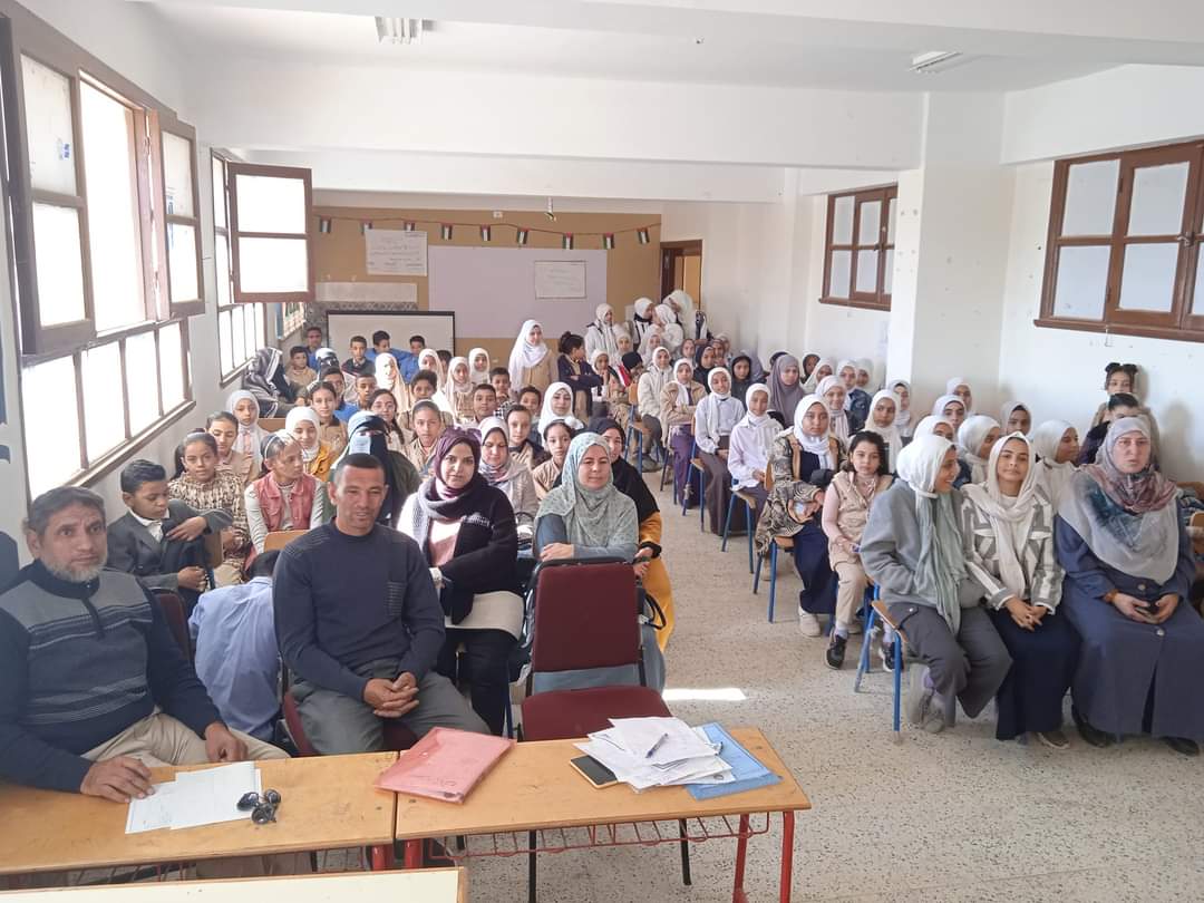 لإكتشاف المواهب.. مدرسة المجمع التعليمي بالفيوم تطلق مسابقة الإلقاء والإنشاد 1 FB IMG 1732029130624 الفيوم لإكتشاف المواهب.. مدرسة المجمع التعليمي بالفيوم تطلق مسابقة الإلقاء والإنشاد موقع في الجامعة
