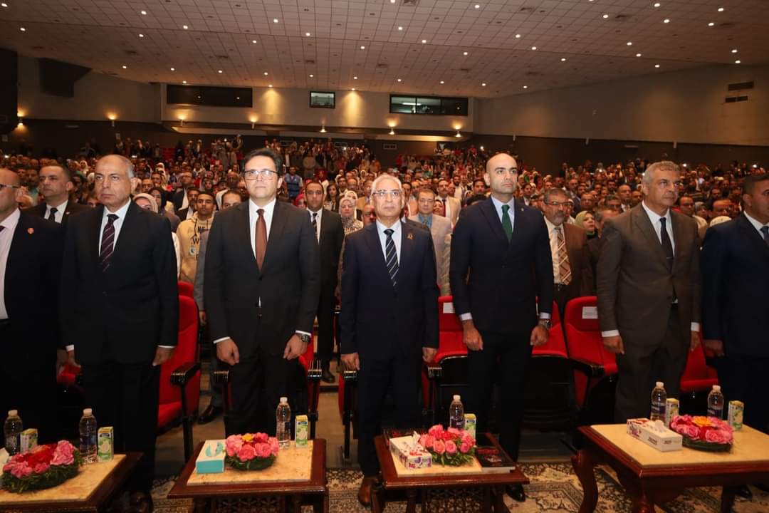 FB IMG 1732483542547 جامعة جنوب الوادي بحضور وزير الثقافة والمحافظ.. افتتاح فعاليات المؤتمر العام لأدباء مصر في جامعة المنيا موقع في الجامعة