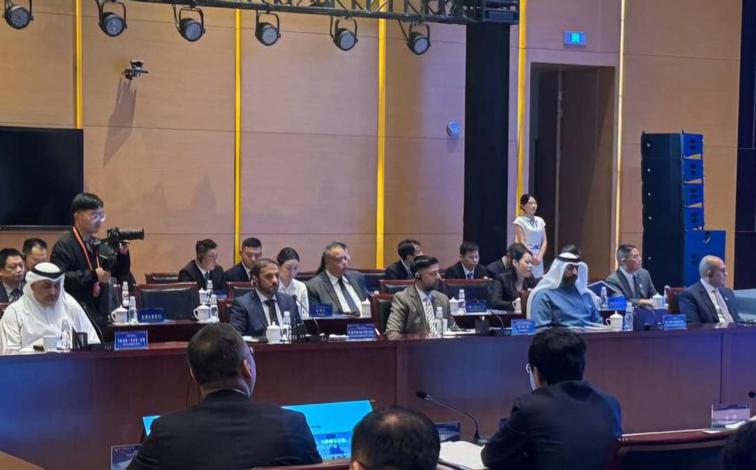 IMG 20241101 WA0042 جامعة الاتحاد العربي للاقتصاد الرقمي يشارك في منتدى تطوير صناعة الاقتصاد الرقمي بمدينة شيان الصينية موقع في الجامعة