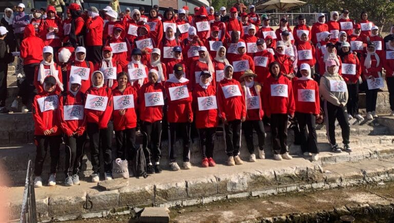 جامعة أسوان تنظم مهرجانا للرياضات المائية بنيل المحافظة ضمن "مبادرة 100 يوم رياضة 8 IMG 20241124 WA0032 السلام جامعة أسوان تنظم مهرجانا للرياضات المائية بنيل المحافظة ضمن "مبادرة 100 يوم رياضة موقع في الجامعة