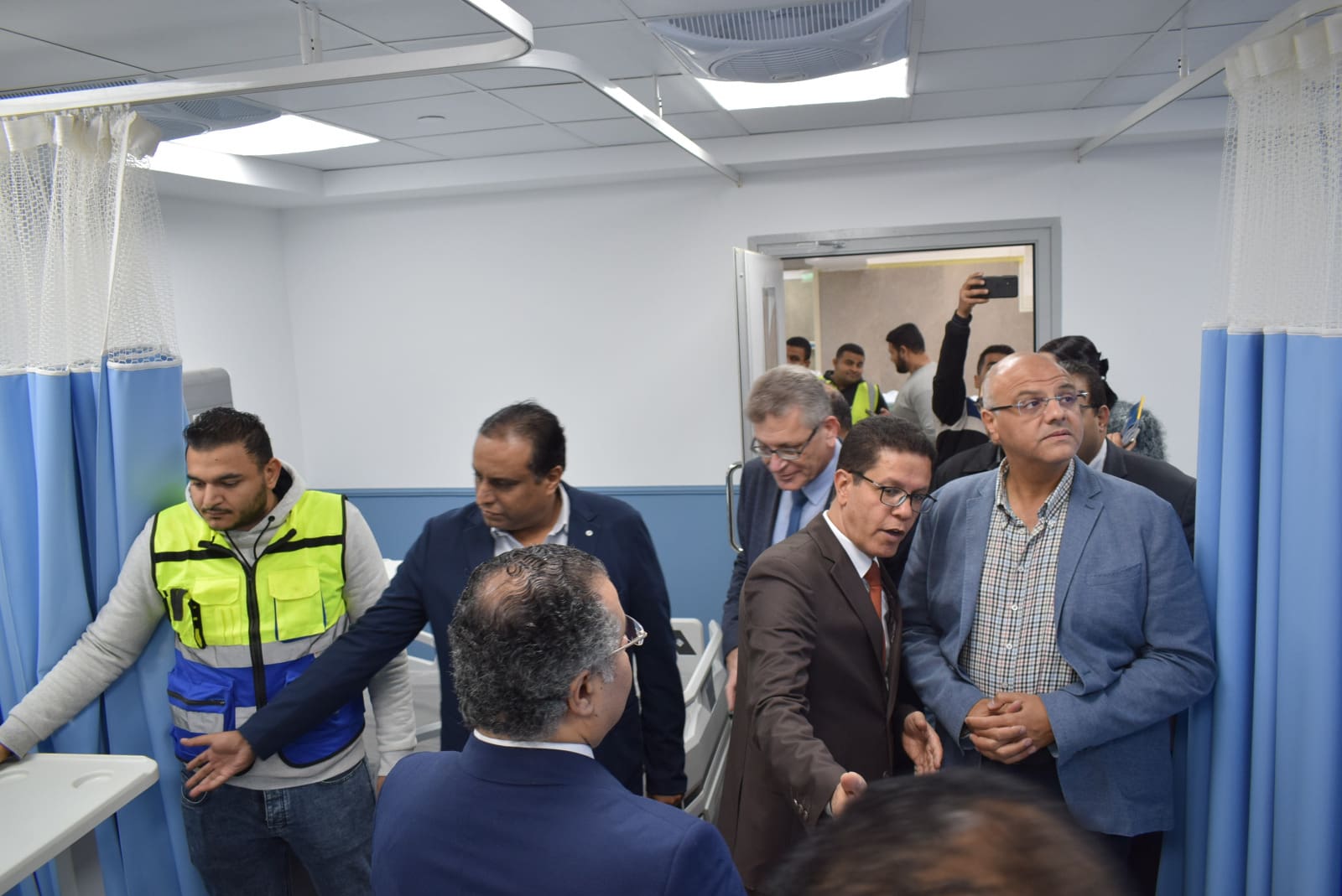 IMG 20241126 WA0050 بنها على مساحة 9042 مترًا .. تفاصيل تنفيذ مشروع مستشفى بنها الجامعي الجديد موقع في الجامعة