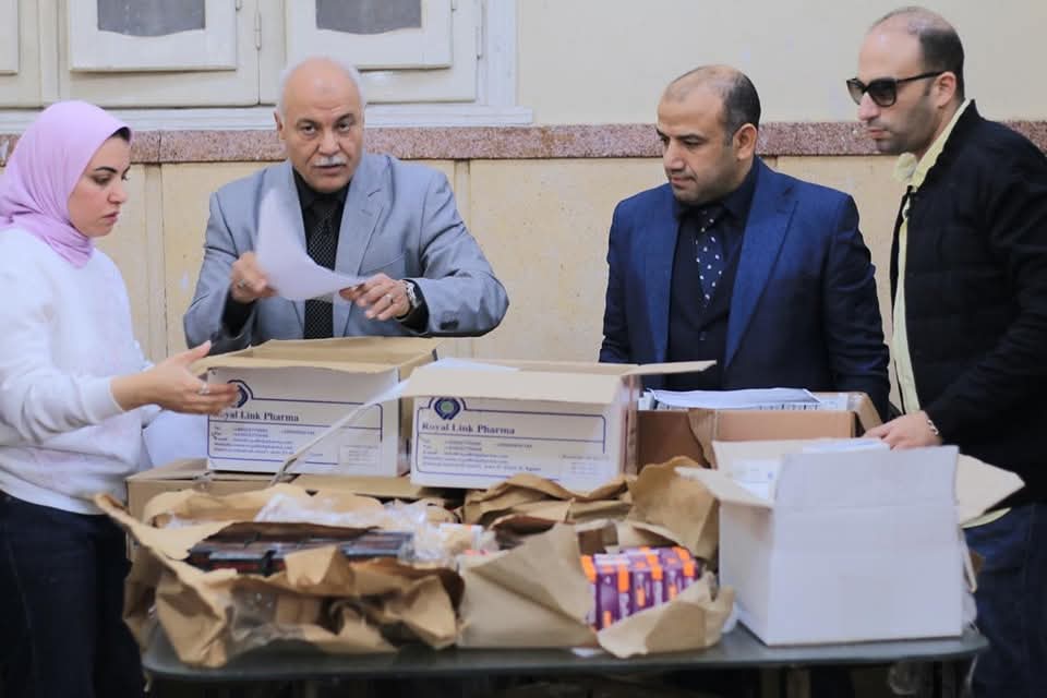 IMG 20241126 WA0131 مشروع مستشفى جامعة رشيد تنظم القافلة الطبية الأولى بقرية إدفينا ضمن مبادرة "بداية جديدة لبناء الإنسان" موقع في الجامعة