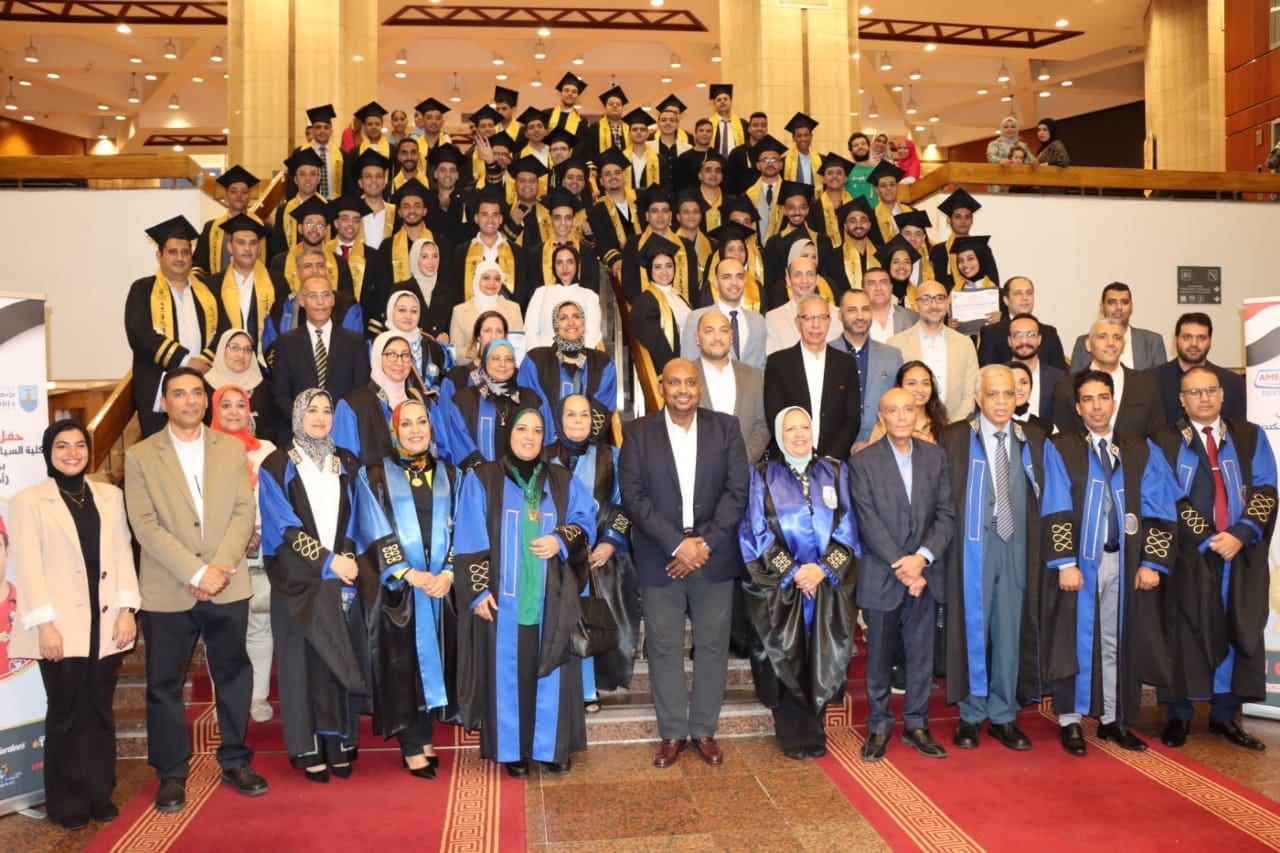حفل تخرج كلية السياحة والفنادق جامعة الإسكندرية جامعة حلوان سياحة الإسكندرية تحتفل بتخريج الدفعة الأولى من برنامج التعليم التبادلي لإدارة وتشغيل المطاعم موقع في الجامعة